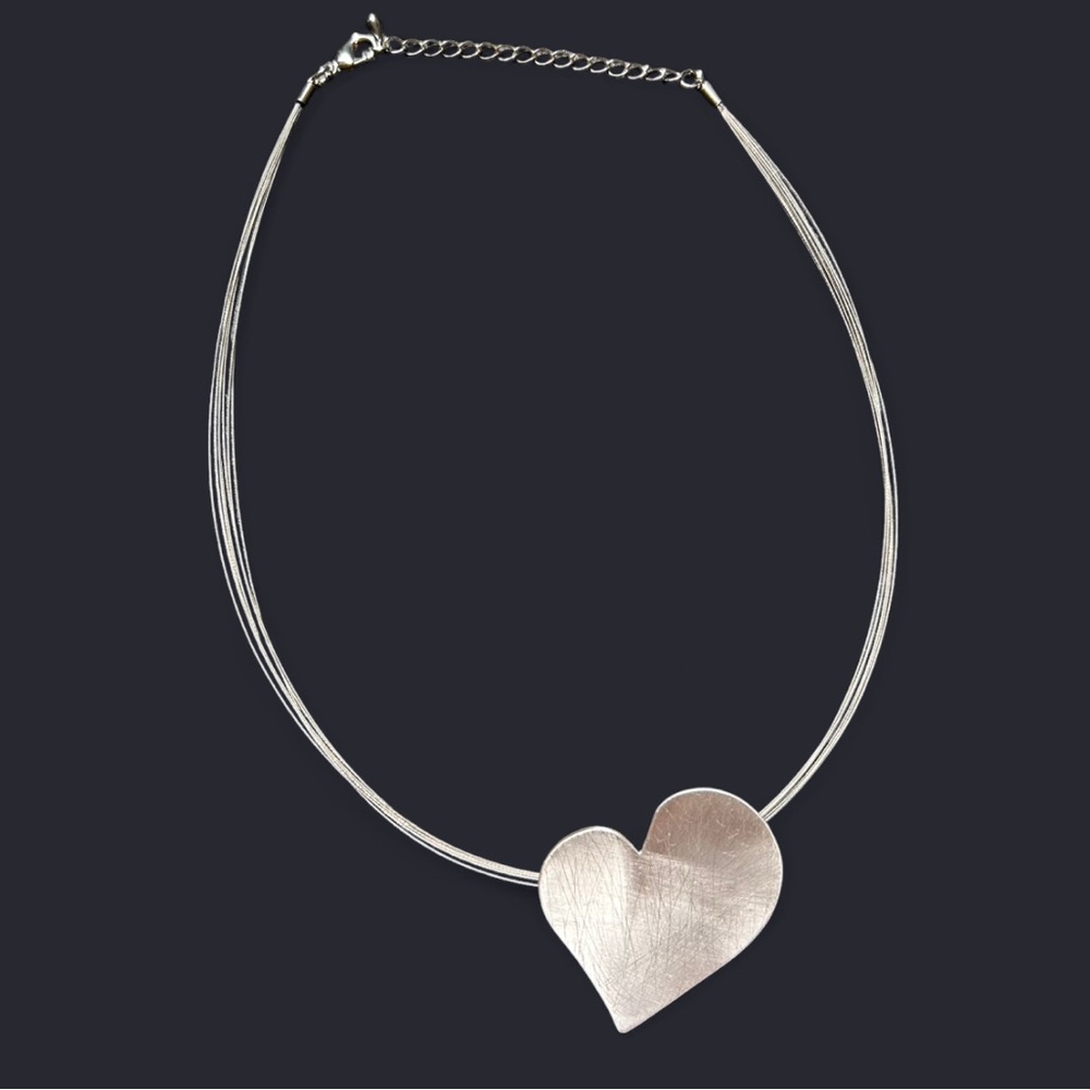 Silver heart pendant necklace with wire and adjustable chain